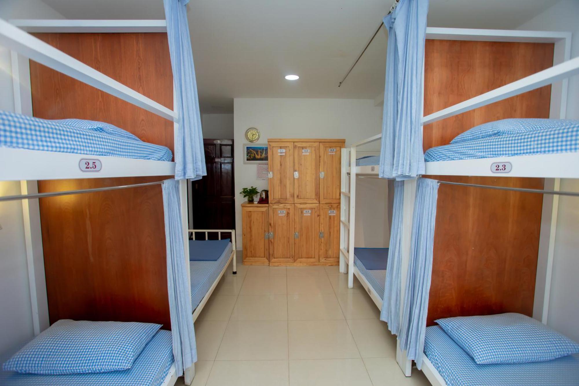 Phan Anh Hotel - Bui Vien Walking Street Хошимин Екстериор снимка